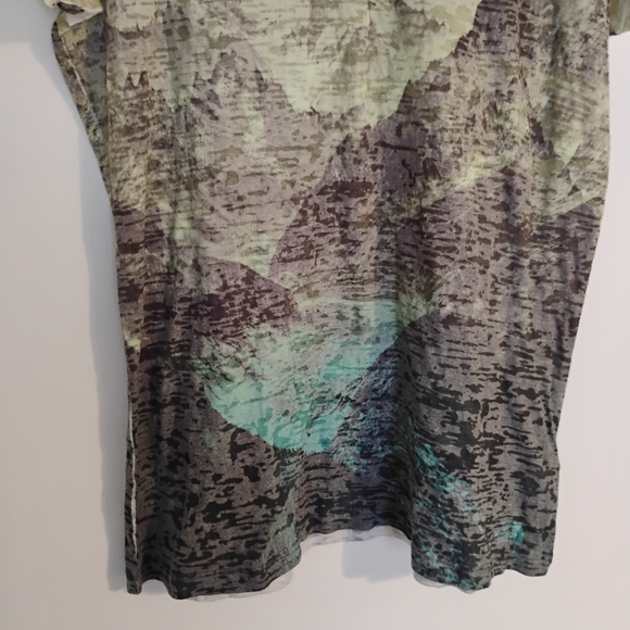 The North Face Womens Graphic Tee Shirt Sz XL - Picture 2 of 7